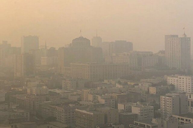 نقش کارخانه ها در آلودگی هوا